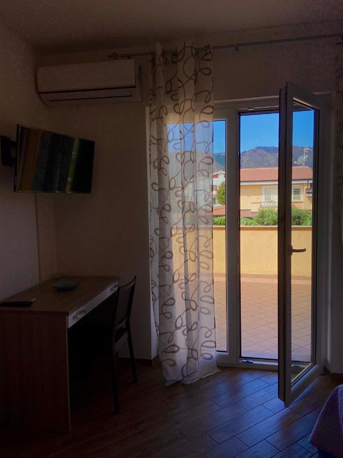 Villa Aurelio Squillace Luaran gambar